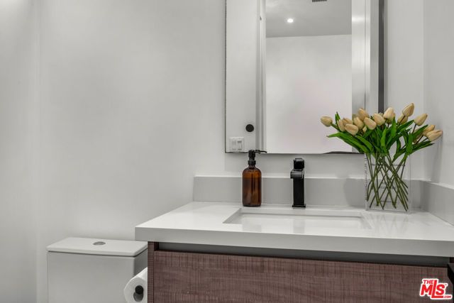 12136 Clarkson Road, Los Angeles, CA 90064