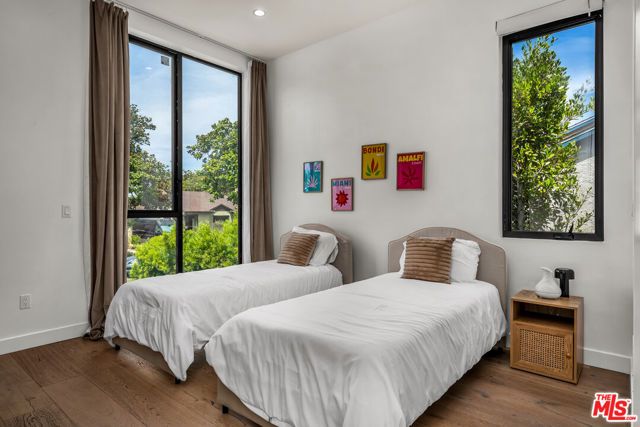 12136 Clarkson Road, Los Angeles, CA 90064