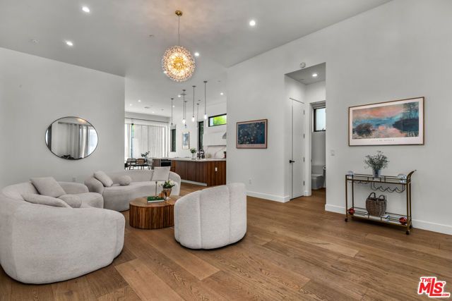12136 Clarkson Road, Los Angeles, CA 90064