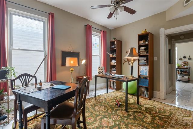 1634 N Sawyer Avenue, Chicago, IL 60647