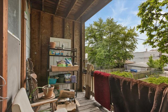 1634 N Sawyer Avenue, Chicago, IL 60647