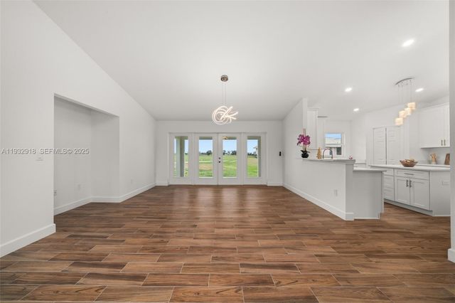 6724 Heavitree Way, Sebring, FL 33876