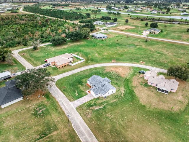 6724 Heavitree Way, Sebring, FL 33876