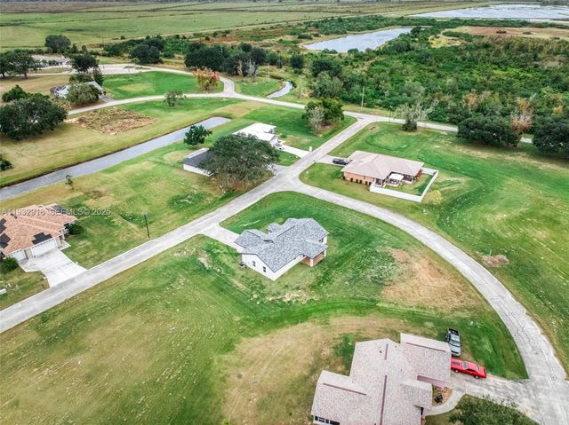 6724 Heavitree Way, Sebring, FL 33876