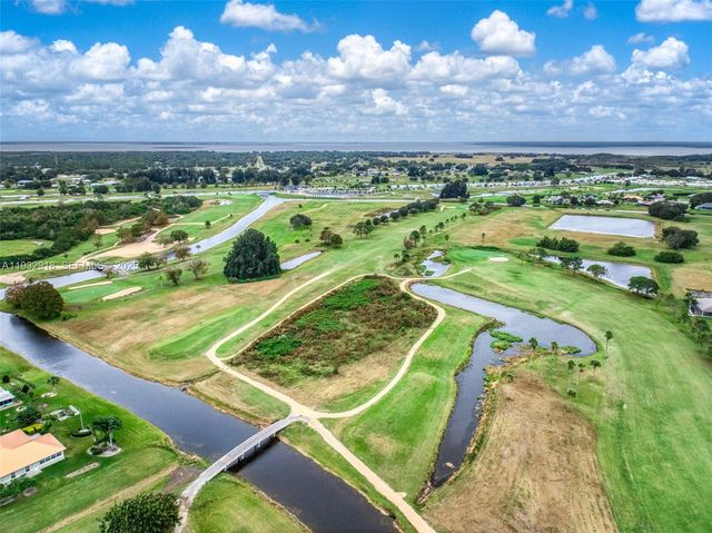 6724 Heavitree Way, Sebring, FL 33876