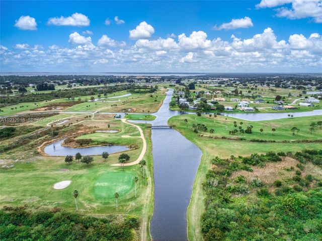 6724 Heavitree Way, Sebring, FL 33876