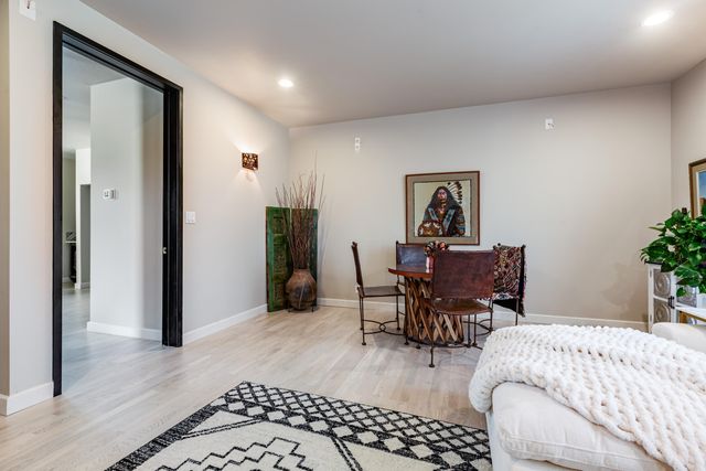 2309 Mananitas Lane NW, Albuquerque, NM 87104