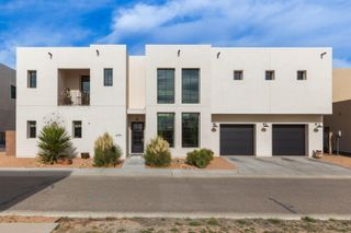 2309 Mananitas Lane NW, Albuquerque, NM 87104