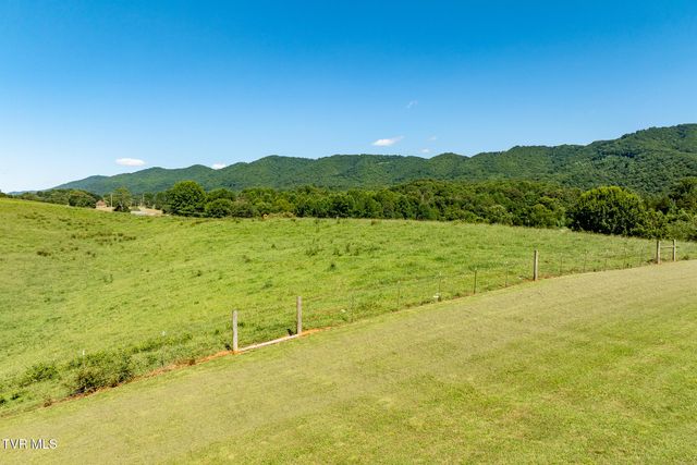 186 Oliver Edwards Road, Jonesborough, TN 37659