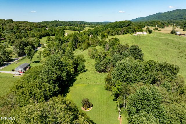 186 Oliver Edwards Road, Jonesborough, TN 37659