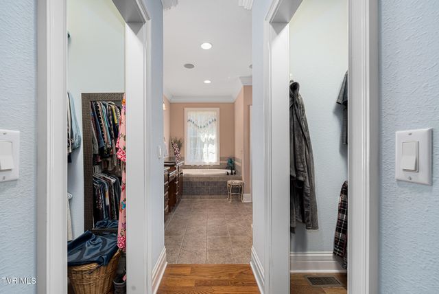 186 Oliver Edwards Road, Jonesborough, TN 37659