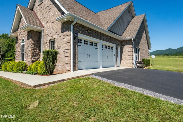 186 Oliver Edwards Road, Jonesborough, TN 37659