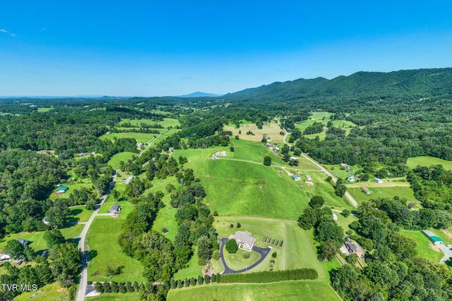 186 Oliver Edwards Road, Jonesborough, TN 37659