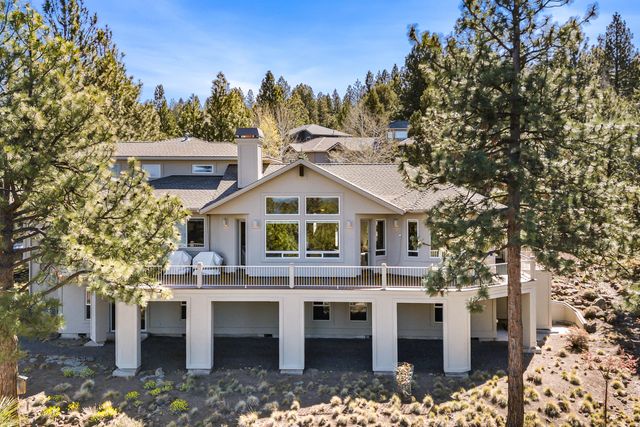 1600 NW Overlook Drive, Bend, OR 97703