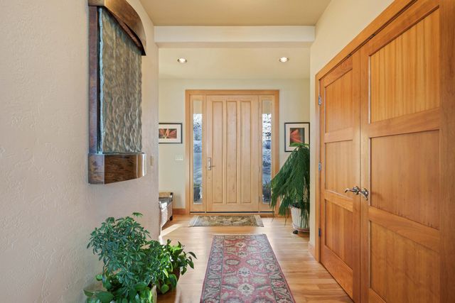 1600 NW Overlook Drive, Bend, OR 97703