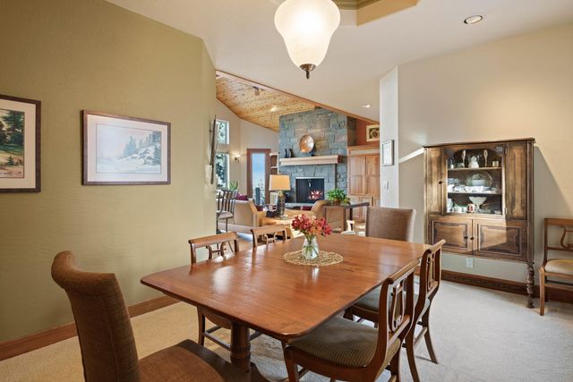 1600 NW Overlook Drive, Bend, OR 97703