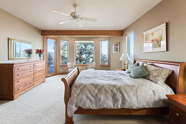 1600 NW Overlook Drive, Bend, OR 97703