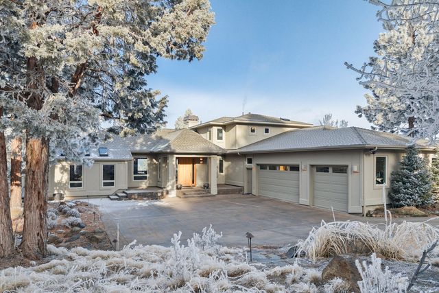 1600 NW Overlook Drive, Bend, OR 97703