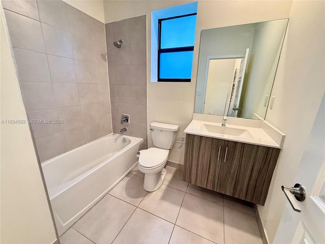 15842 NW 91 Court 15842, Miami Lakes, FL 33018