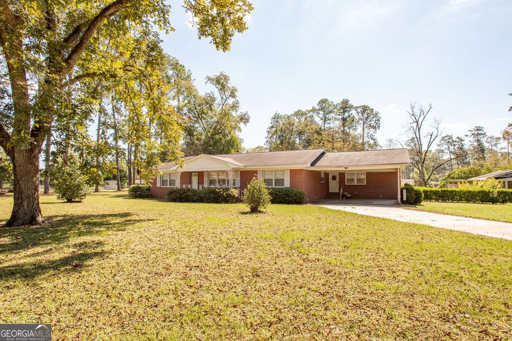 607 Linden Drive, Waycross, GA 31501