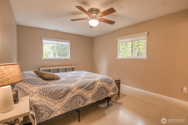 210 Hirschbeck Heights Road, Aberdeen, WA 98520