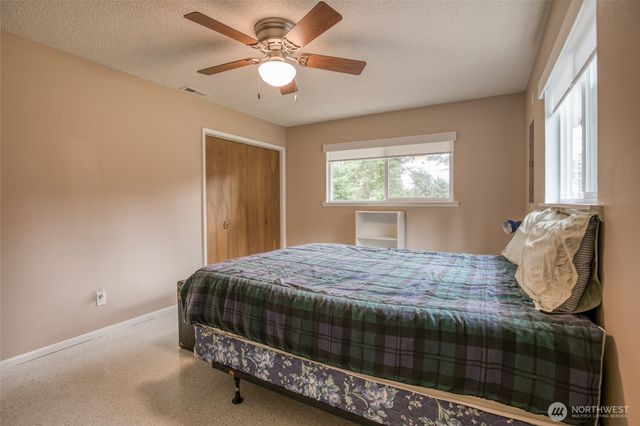 210 Hirschbeck Heights Road, Aberdeen, WA 98520