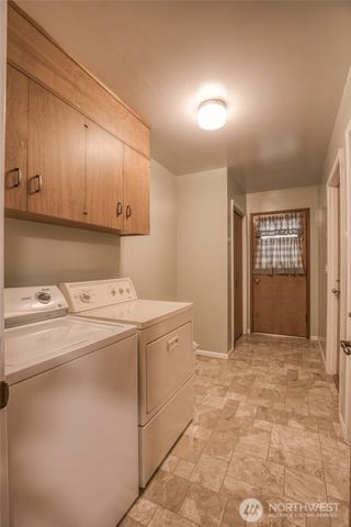 210 Hirschbeck Heights Road, Aberdeen, WA 98520