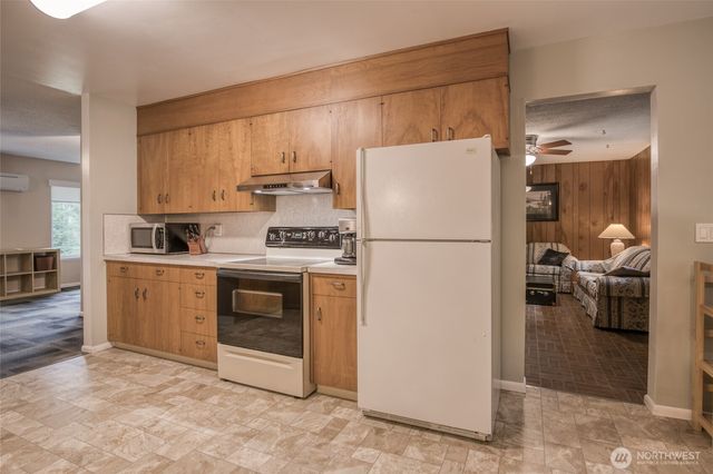 210 Hirschbeck Heights Road, Aberdeen, WA 98520