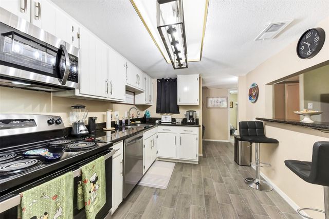 5005 Georgi Lane 91, Houston, TX 77092