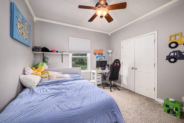 21206 W 55th Terrace, Shawnee, KS 66218