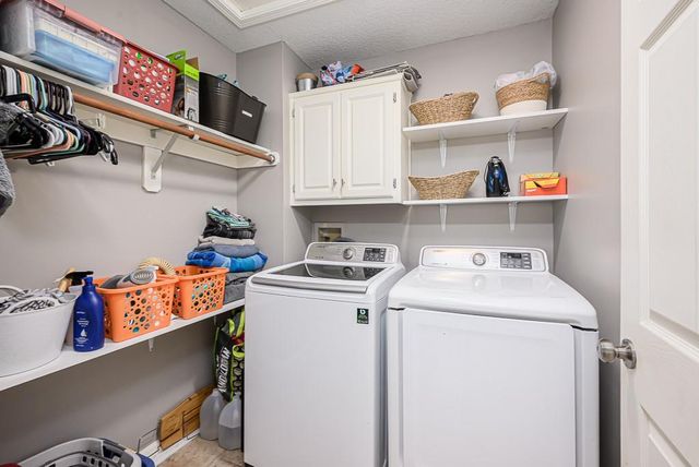21206 W 55th Terrace, Shawnee, KS 66218