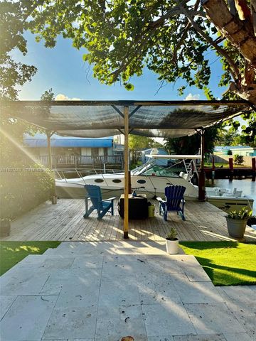 4721 SW 34th Dr, Dania Beach, FL 33312