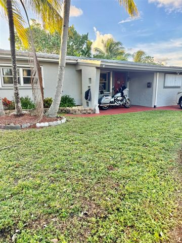 4721 SW 34th Dr, Dania Beach, FL 33312