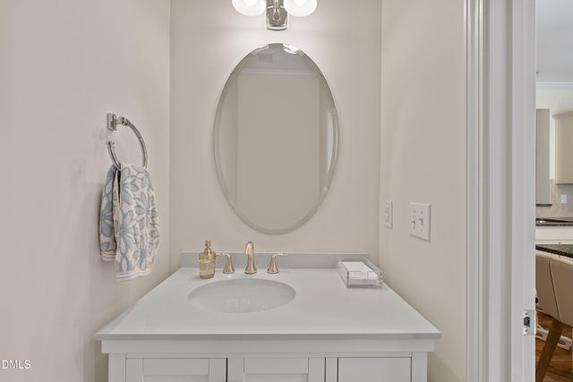 254 Michigan Avenue, Cary, NC 27519