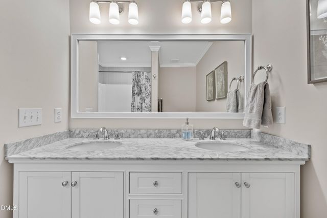 254 Michigan Avenue, Cary, NC 27519