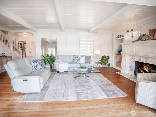 10007 Lake Steilacoom Drive SW, Lakewood, WA 98498