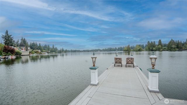 10007 Lake Steilacoom Drive SW, Lakewood, WA 98498