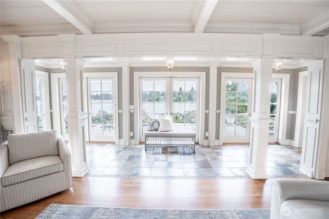 10007 Lake Steilacoom Drive SW, Lakewood, WA 98498