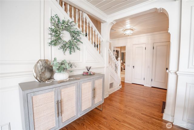 10007 Lake Steilacoom Drive SW, Lakewood, WA 98498