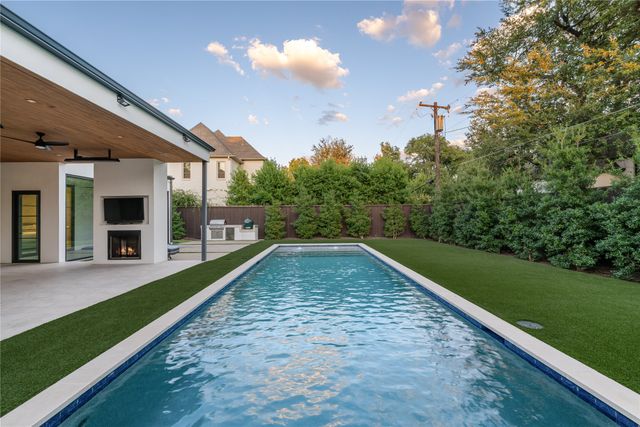 6438 Deloache Avenue, Dallas, TX 75225