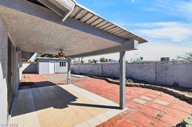 4284 Annie Oakley Drive, Las Vegas, NV 89121