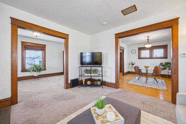 716 Charles Street, Fort Atkinson, WI 53538