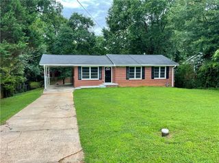 25 Gladstone SW Drive, Marietta, GA 30060
