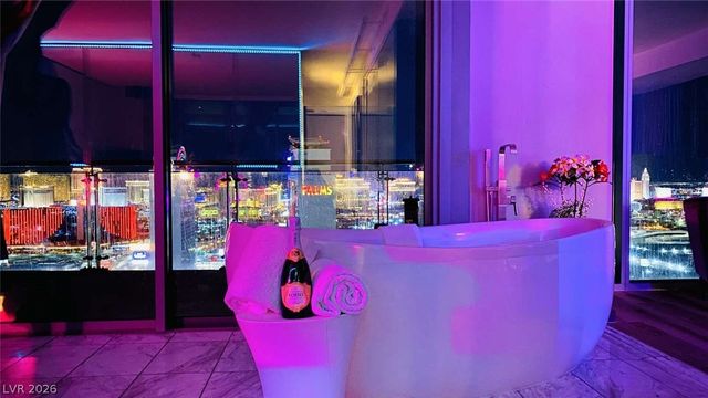 4381 West Flamingo Road 3322, Las Vegas, NV 89103