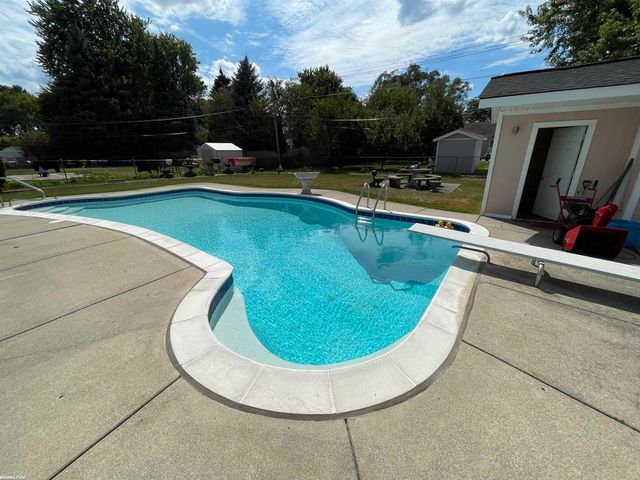 36851 Maas Drive, Sterling Heights, MI 48312