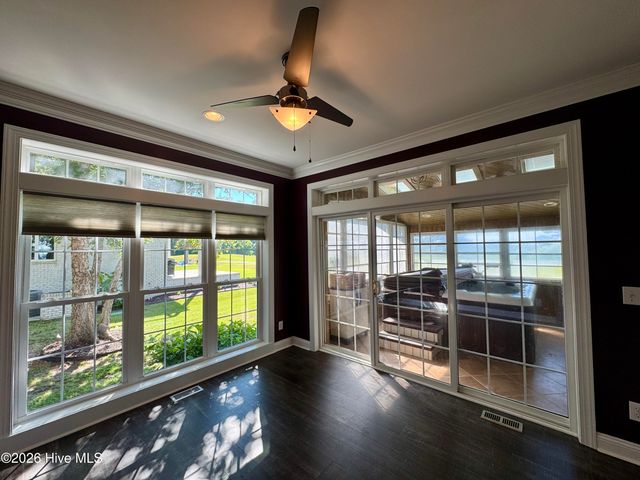 118 Captains Lane, Sneads Ferry, NC 28460