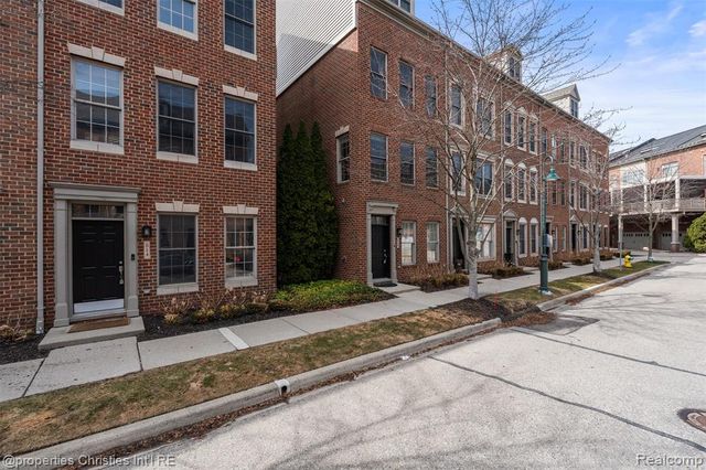 512 Graten Street, Birmingham, MI 48009