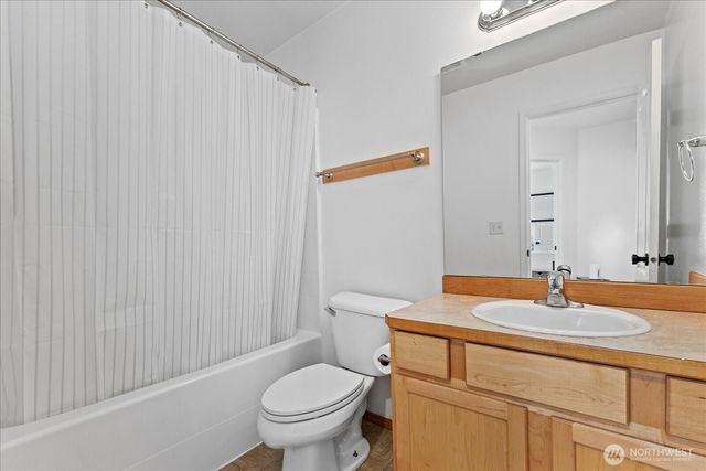 27708 Ridge Way, Stanwood, WA 98292
