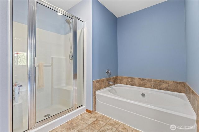 27708 Ridge Way, Stanwood, WA 98292