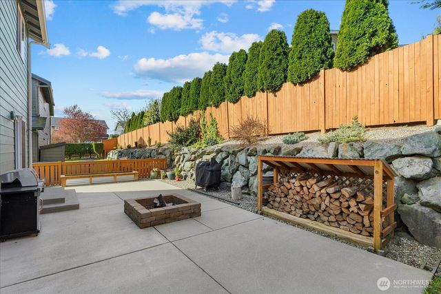 27708 Ridge Way, Stanwood, WA 98292